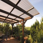 Terrassendach mit Polycarbonat Wellplatten bronze