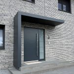 BS Plus 300 mit Seitenteil links, Bewegungsmelder und Briefkasten Standard